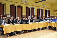 O bezpieczeństwie na XIII sesji rady gminy Tomice